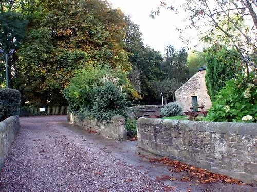 Rockingham Arms By Greene King Inns Wentworth  3*, Wentworth (South Yorkshire)